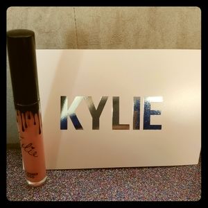 Kylie Cosmetics Cupcake Gloss